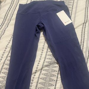 NWT Navy blue LOGO Lululemon Align HR pant 25”